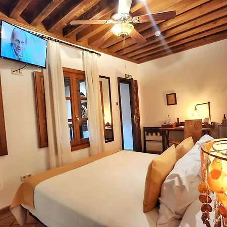 Entre Dos Aguas Boutique