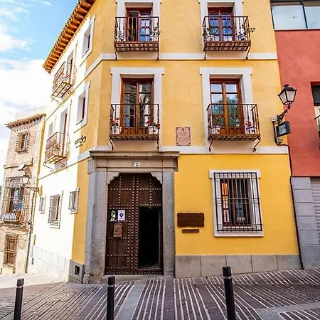 Entre Dos Aguas Boutique Hotel Toledo