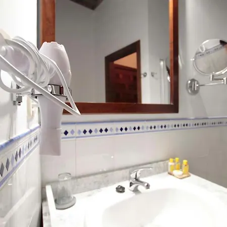 Entre Dos Aguas Boutique 3* Toledo