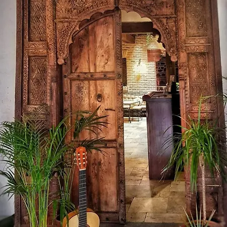 Отель Entre Dos Aguas Boutique