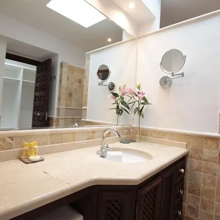 Отель Entre Dos Aguas Boutique 3*