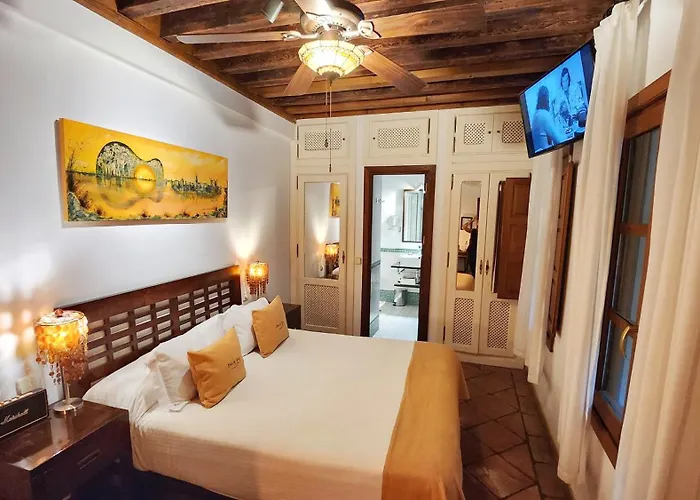 Entre Dos Aguas Boutique Toledo