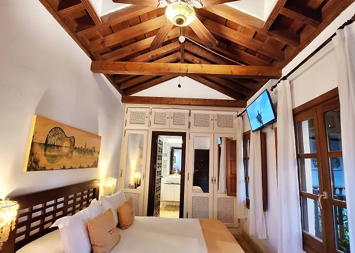 Hotel Entre Dos Aguas Boutique 3*